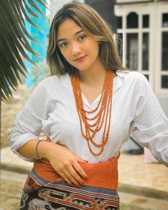 Instagram.com/lalamarionmj